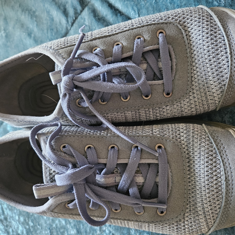 Keen Gray Knit Sneakers